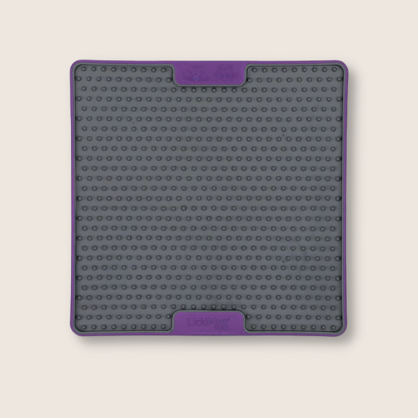 LickiMat Soother Tuff